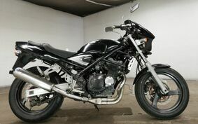 SUZUKI BANDIT 250 V GJ77A