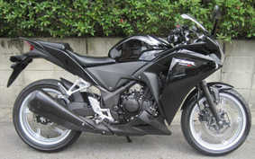 HONDA CBR250R MC41