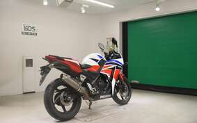 HONDA CBR250R GEN 3 MC41