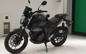 SUZUKI GIXXER 250 ED22Y