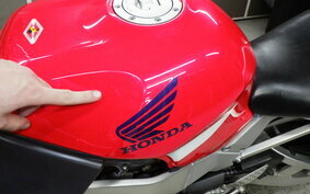 HONDA CBR900RR 3 2000