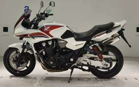 HONDA CB1300SF SUPER BOLDOR 2011 SC54