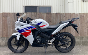 HONDA CBR125R JC50