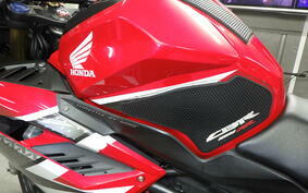 HONDA CBR250RR A MC51