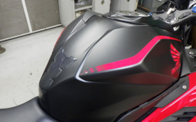 HONDA CBR250RR A MC51