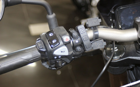 HONDA CB650R 2023 RH03