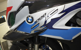 BMW M1000RR 2022