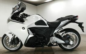 HONDA VFR1200F DCT 2010 SC63