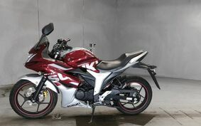 SUZUKI GIXXER 150 SF NG4BJ