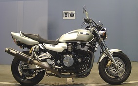 YAMAHA XJR1200 1995 4KG