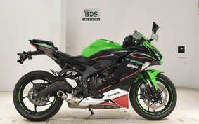 KAWASAKI ZX-25R ZX250E