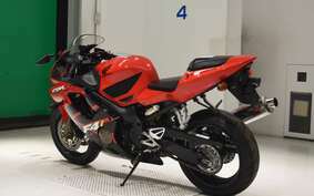 HONDA CBR600F GEN 3 2003 PC35