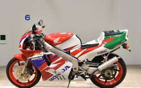 HONDA NSR250R SE MC28