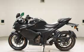 SUZUKI GIXXER 250 SF ED22A