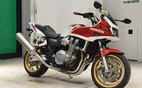 HONDA CB1300SB SUPER BOLDOR A 2006 SC54