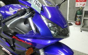 HONDA CBR954RR 2002