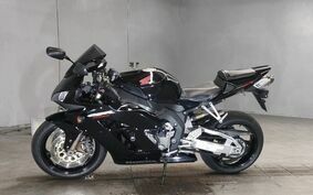 HONDA CBR1000RR 2005 SC57