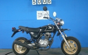 HONDA APE 100 HC07