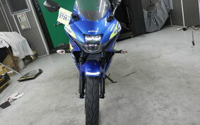 SUZUKI GSX-R125 DL33B