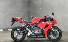 HONDA CBR1000RR SC57