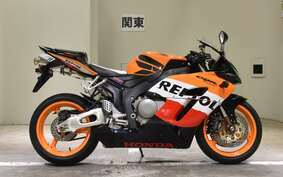 HONDA CBR1000RR 2005 SC57