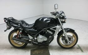 KAWASAKI BALIUS 250 Gen.2 2002 ZR250B