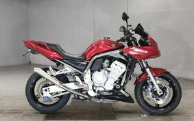 YAMAHA FZS1000 FAZER 2001 RN06