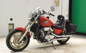 HONDA MAGNA 750 1996 RC43