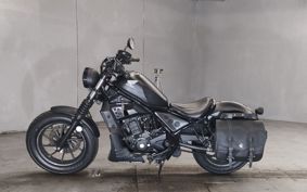 HONDA REBEL MC49