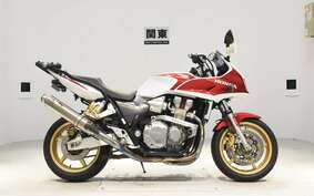 HONDA CB1300SB SUPER BOLDOR A 2006 SC54