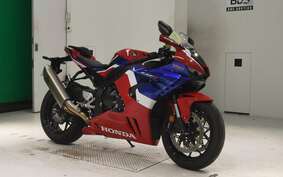 HONDA CBR1000RR R 2020 SC82