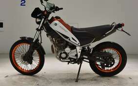 YAMAHA TRICKER DG16J