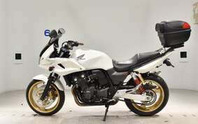 HONDA CB400 SUPER BOLDOR VTEC 2012 NC42