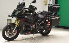 BMW S1000XR 2016 0D03