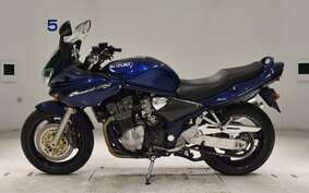 SUZUKI BANDIT 1200 S 2001 GV77A