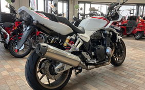 HONDA CB1300SB SUPER BOLDOR ABS 2014 SC54