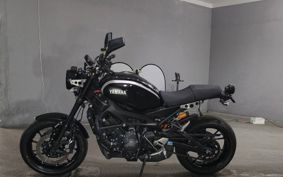 YAMAHA XSR900 RN46J