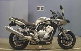 YAMAHA FZS1000 FAZER 2001 RN06