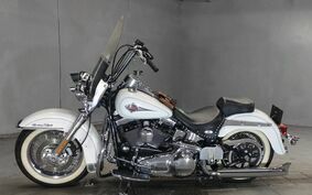 HARLEY FLSTC 1450 2000 BJY