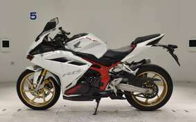 HONDA CBR250RR A MC51