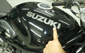 SUZUKI BANDIT 250 V Type GJ77A