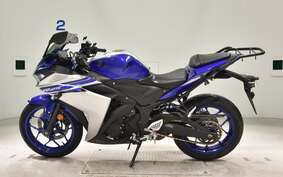 YAMAHA YZF-R25 RG10J