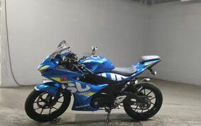 SUZUKI GSX-R125 DL33B