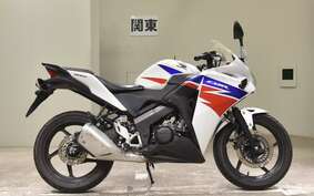 HONDA CBR125R JC50