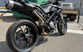 DUCATI  DUCATI  HYPERMOTARD 796 2011 ZDMB101AABB