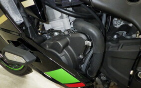 KAWASAKI ZX-25R ZX250E