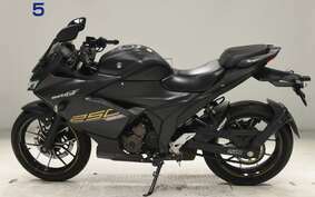 SUZUKI GIXXER 250 SF ED22B