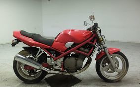 SUZUKI BANDIT 250 GJ74A