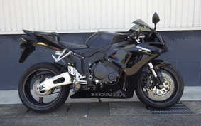 HONDA CBR1000RR 2006 SC57