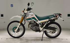 YAMAHA SEROW 225 Gen.2 1KH